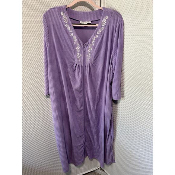 Dreams & Co. Plus Size 1x Long Lavender Purple Terry Zip Robe 3/4 Sleeve New - Picture 1 of 9